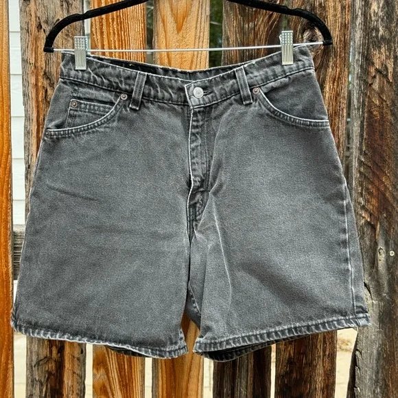 Levi’s 950 shorts (vintage 90’s) - Picture 2 of 2